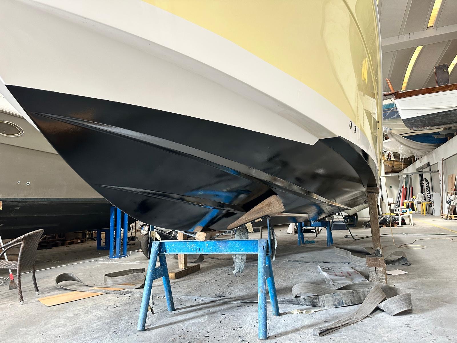 Carenatura con antifoulin speciale