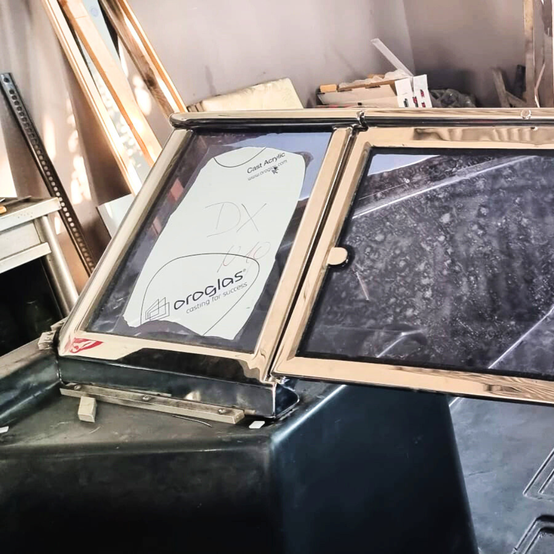 Struttura parabrezza in acciaio inox